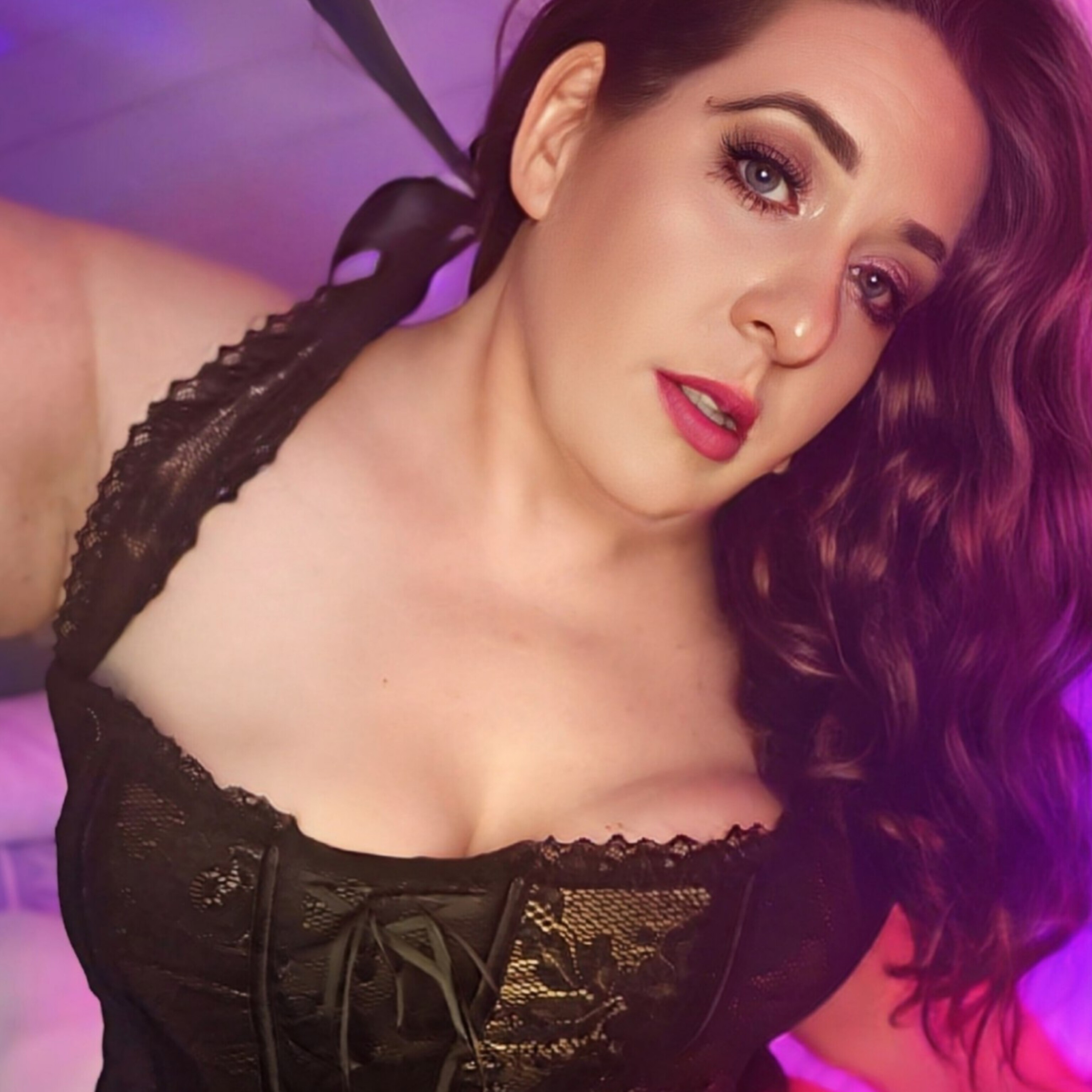 1. Wendy - @wendymeadows